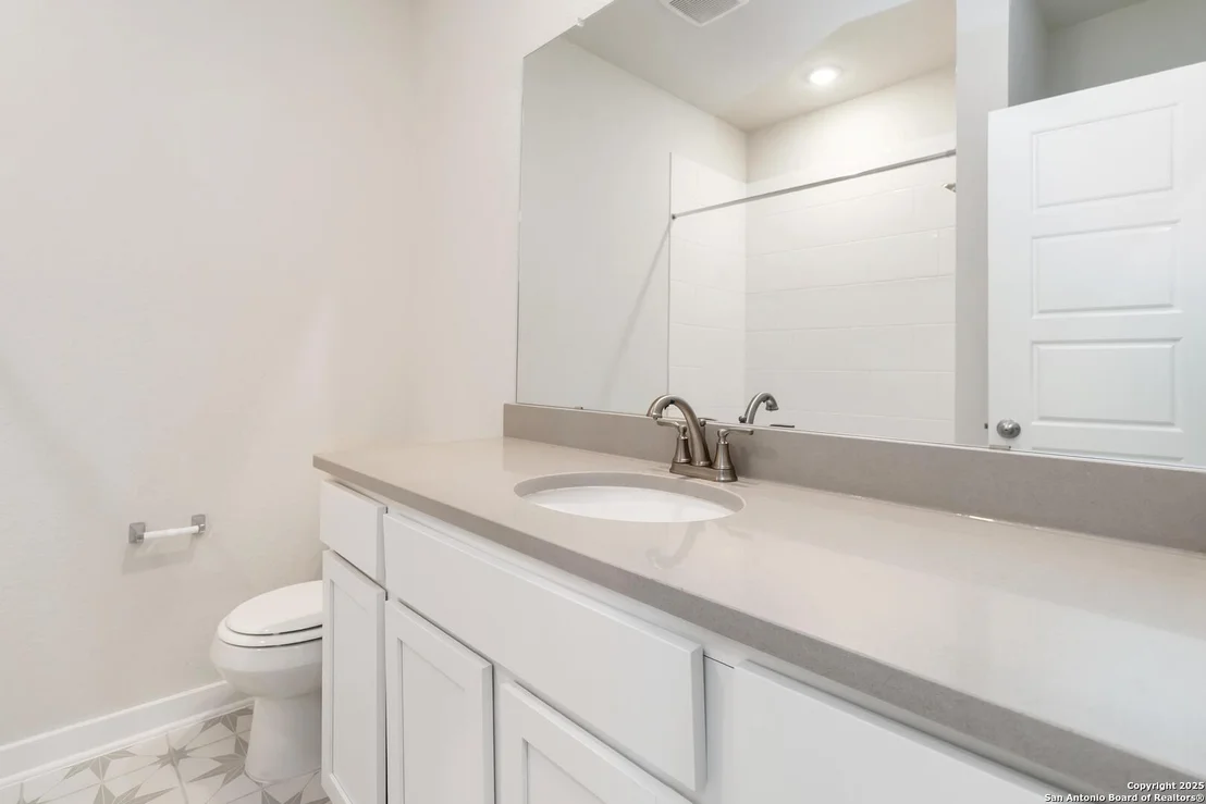 Photo of 541 Alta Vista Drive
