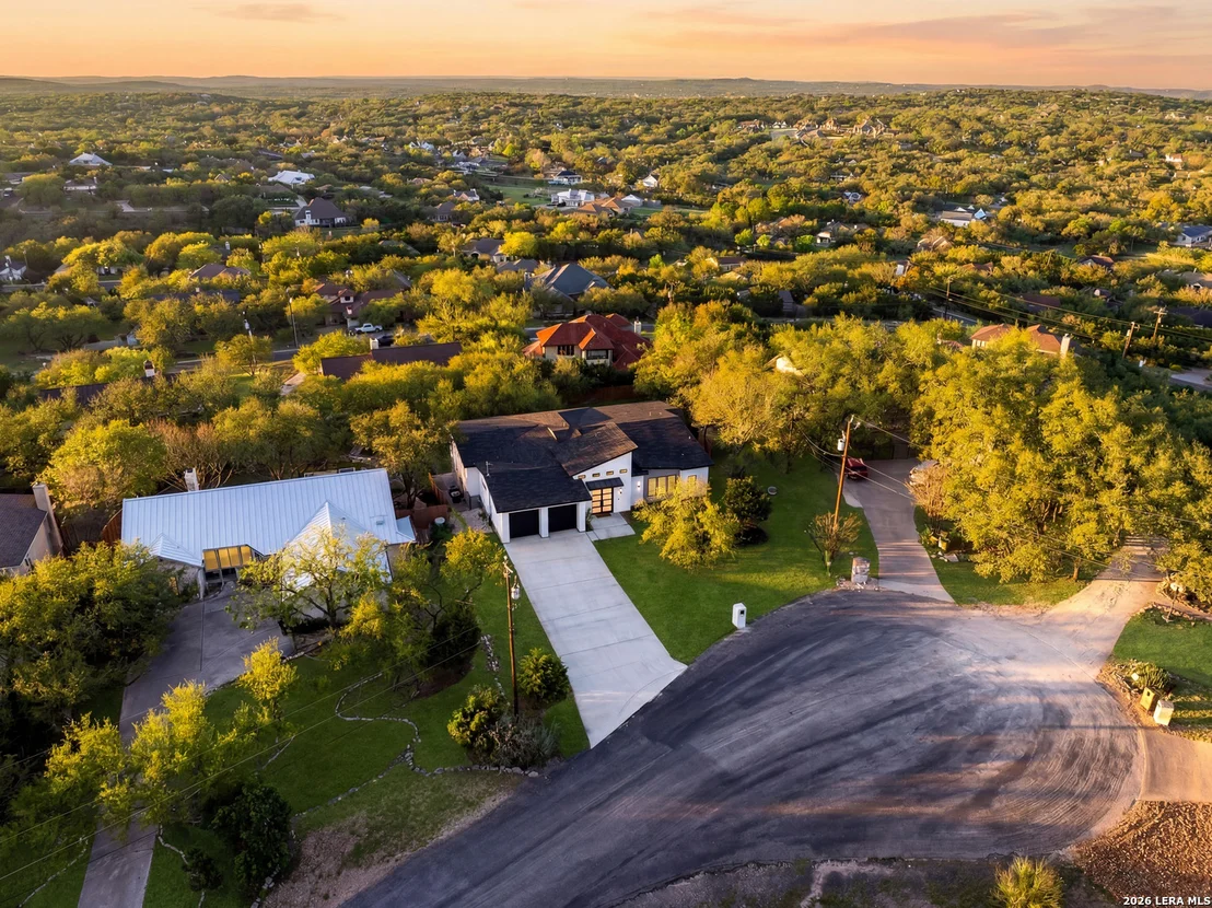 Photo of 707 Lone Cir