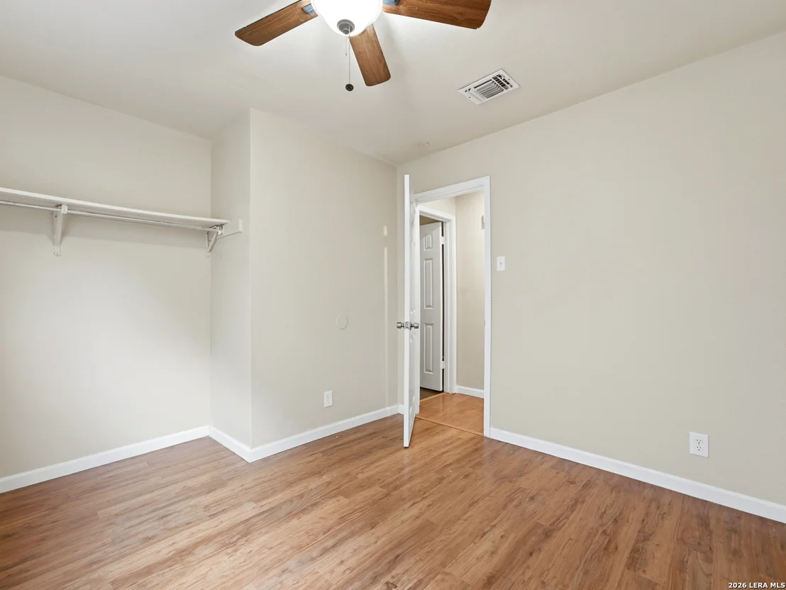 Photo of 7914 WAYSIDE TRL