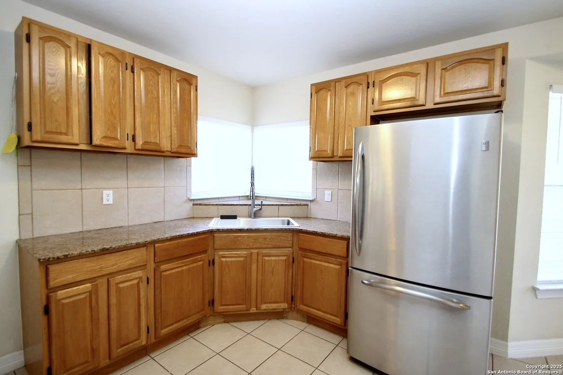 Photo of 1102 Mendelin