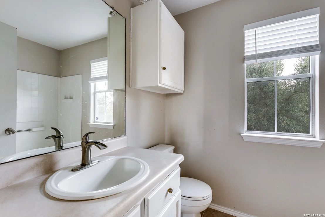 Photo of 11812 Lima