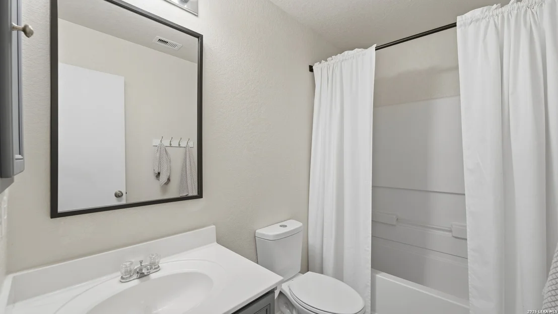 Photo of 3960 Cherokee Blvd