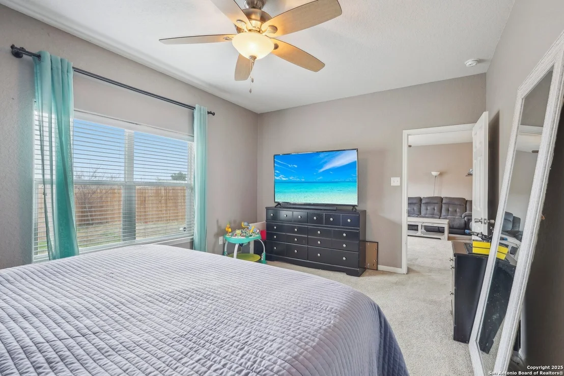 Photo of 6714 LUCKEY TREE