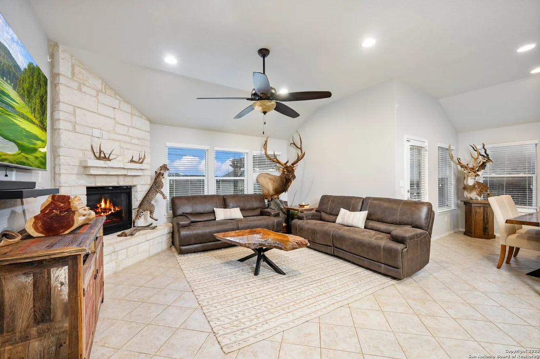 Photo of 7415 Valle Mission