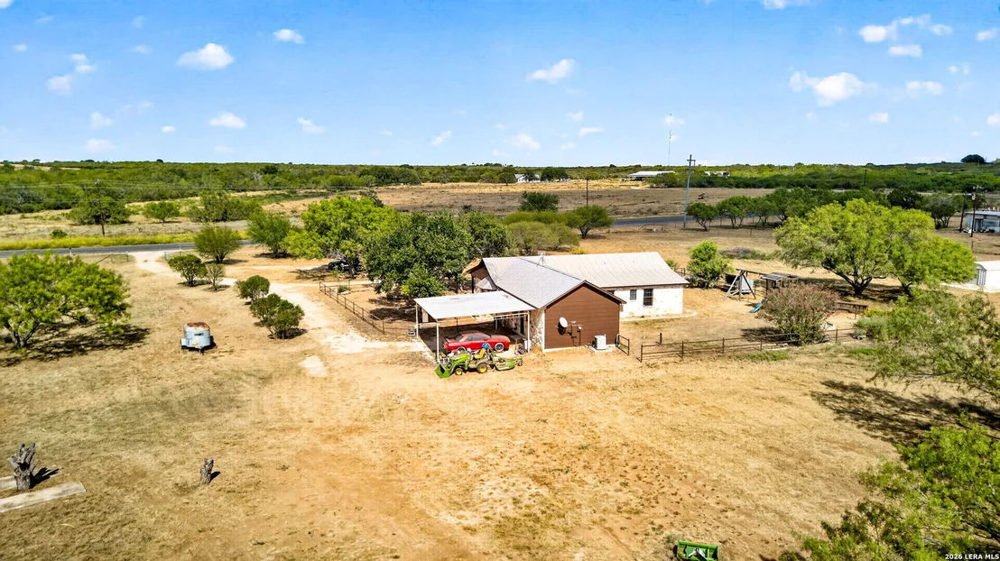 Photo of 5431 STATE HIGHWAY 173 N