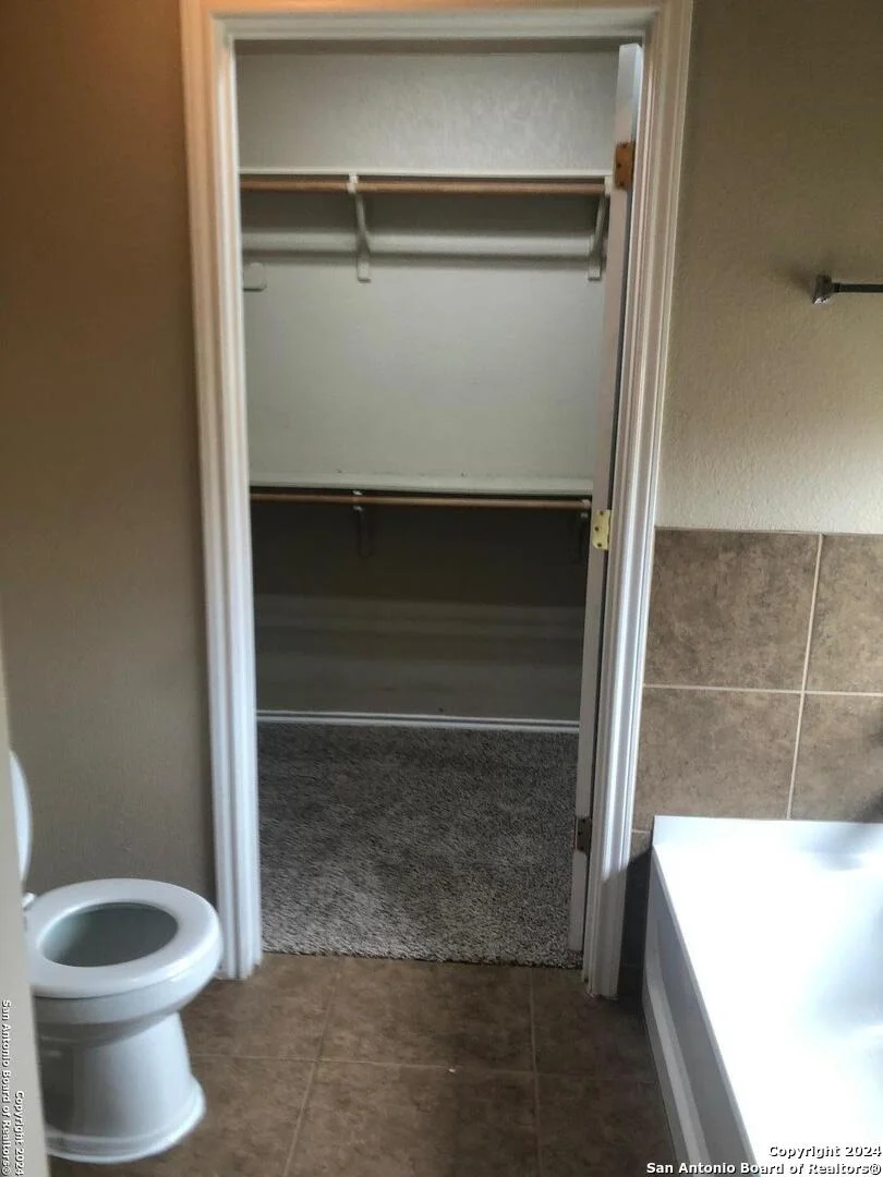 Photo of 2530 Sunset Bend