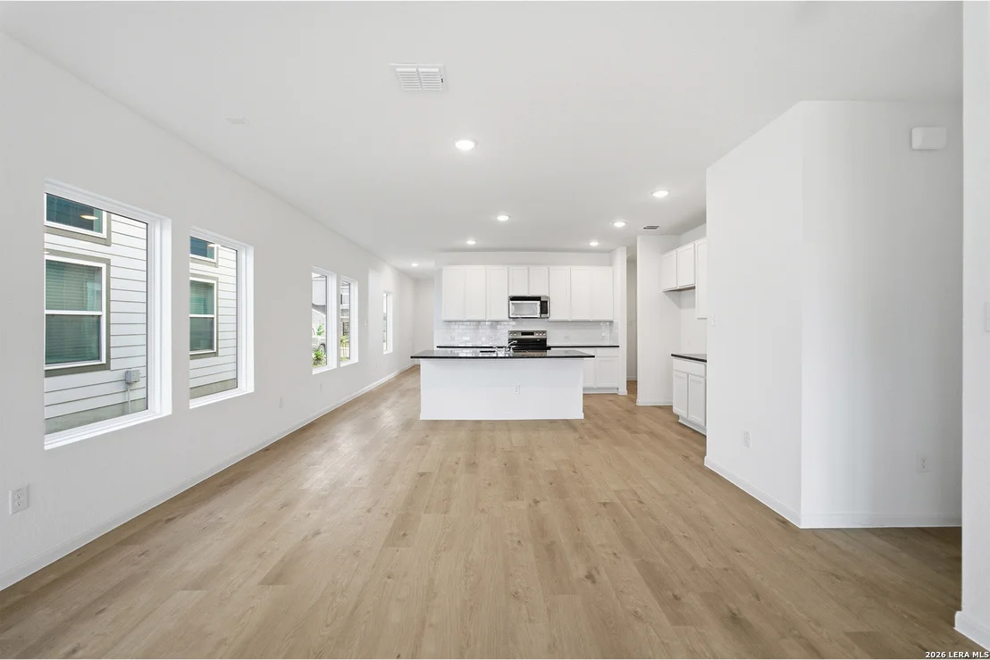 Photo of 11154 HOLLINGER CIR