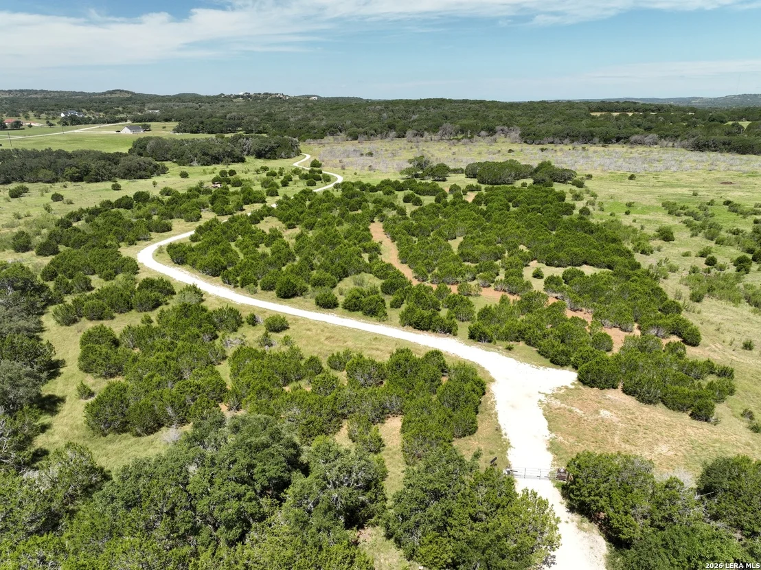 Photo of 1448 Crabapple Rd