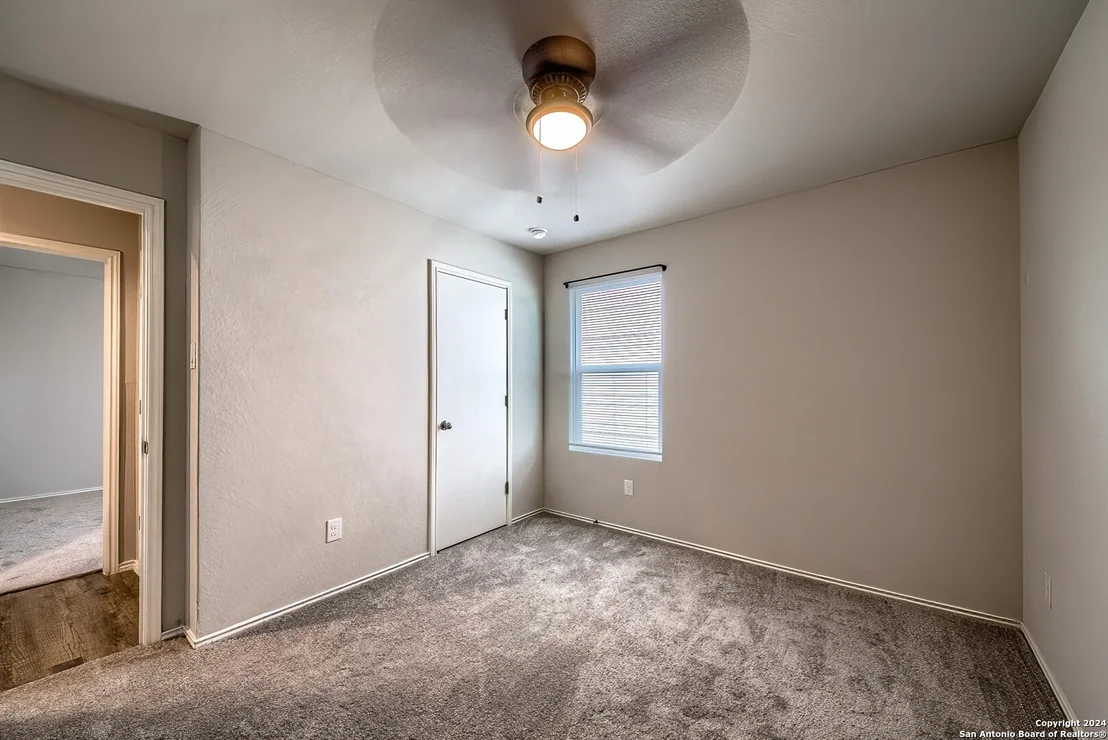 Photo of 4430 Heathers Dawn