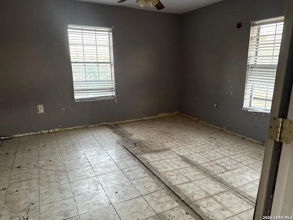 Photo of 633 Molina Loop