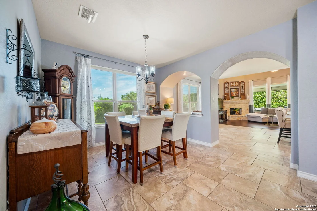 Photo of 505 Saddle Hill