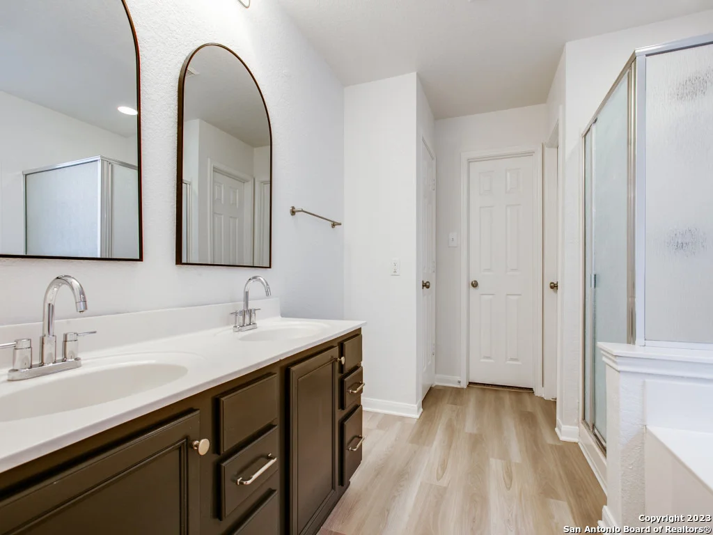 Photo of 4718 Birch Grove