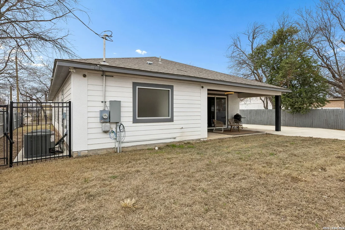 Photo of 303 Pendleton Ave