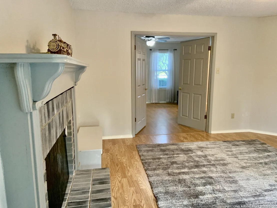 Photo of 125 Oak Knob