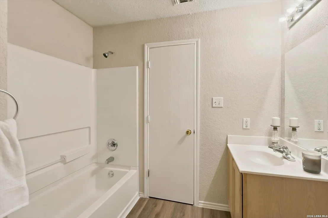Photo of 8235 Heights Vly
