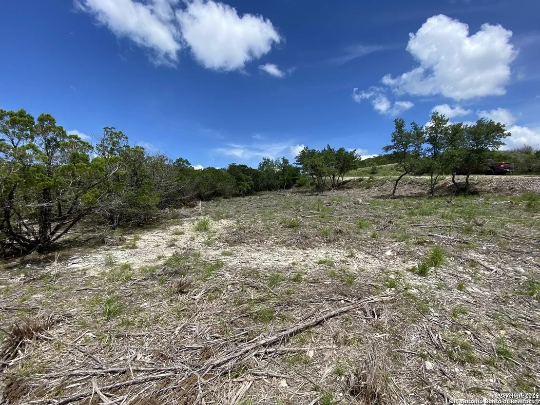 Photo of 391 PR 1748 Lot 391