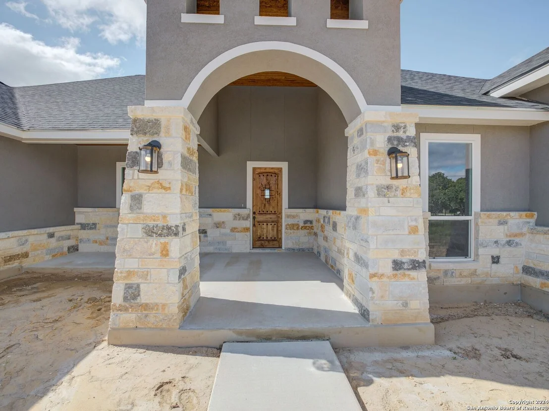Photo of 1027 CR 319