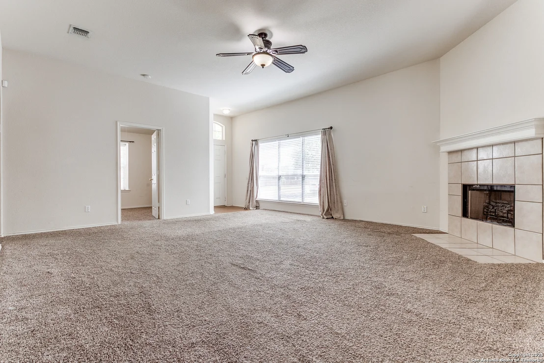 Photo of 2154 HIDDEN MDW