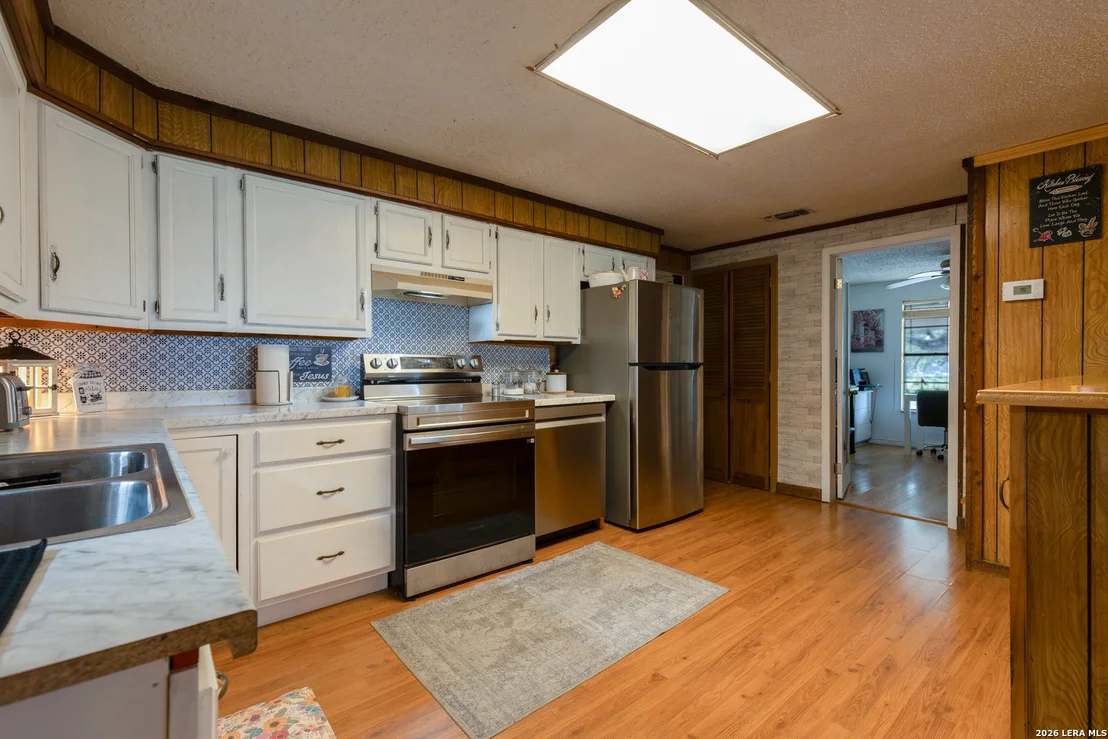 Photo of 235 County Road 7712