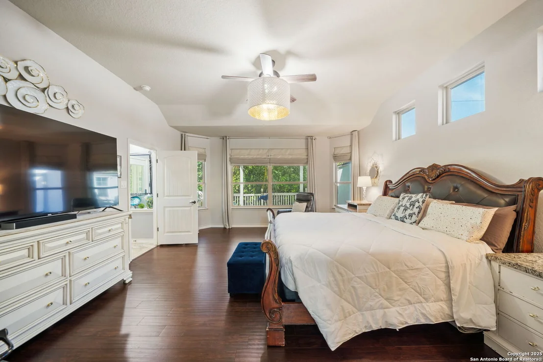 Photo of 505 Saddle Hill