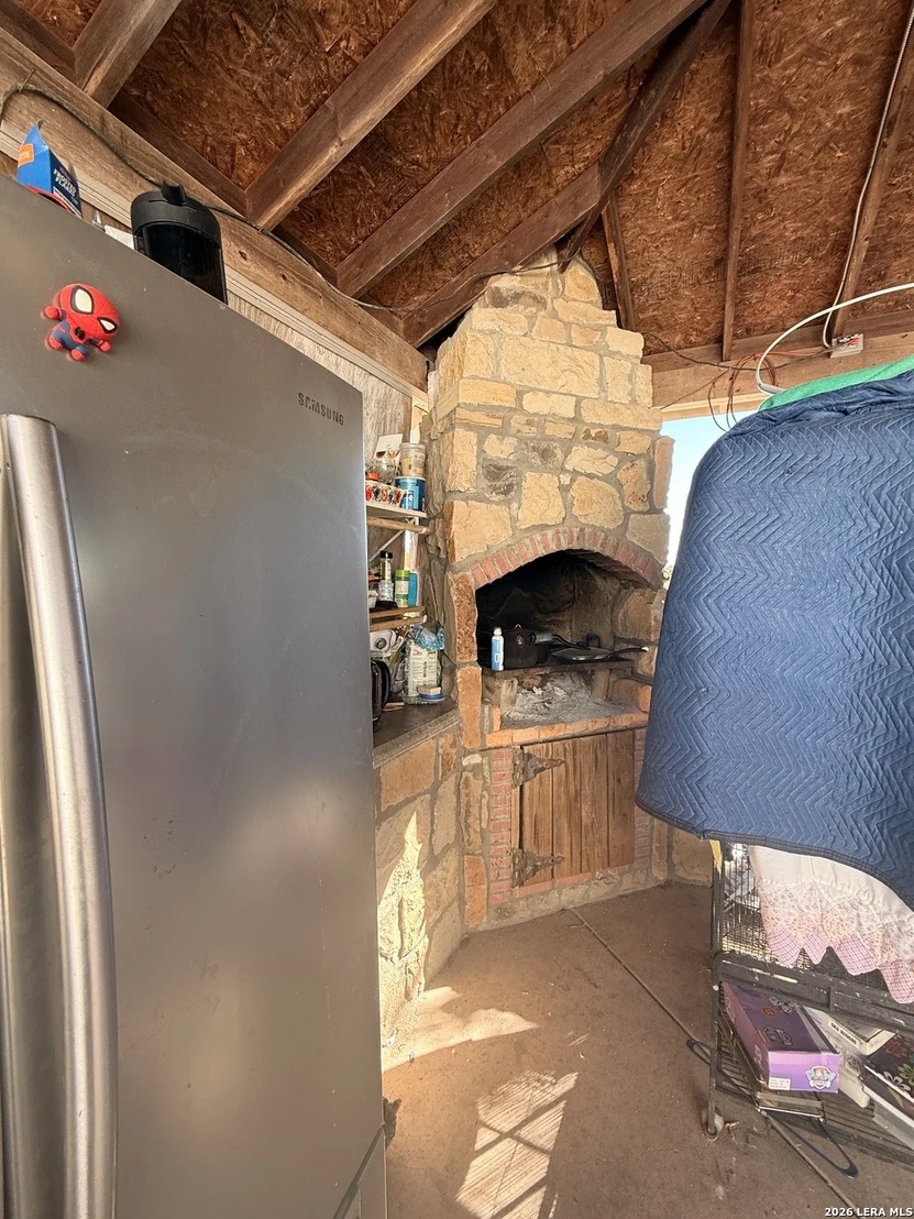 Photo of 834 W Baetz