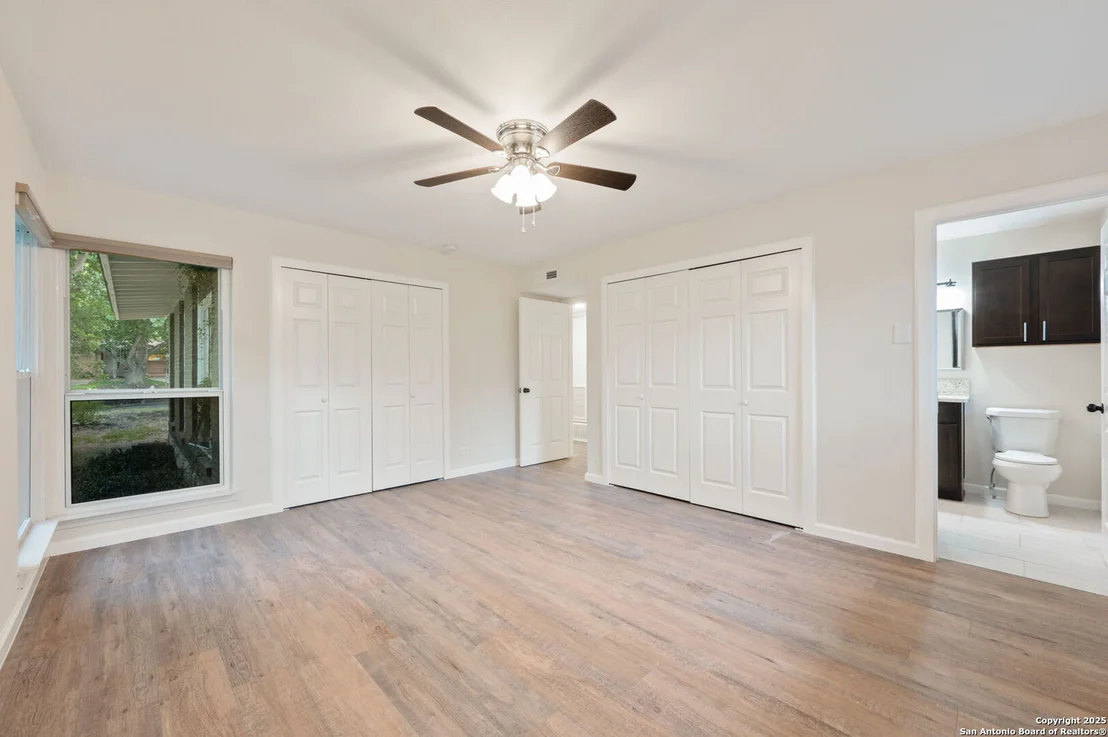 Photo of 929 Morningside