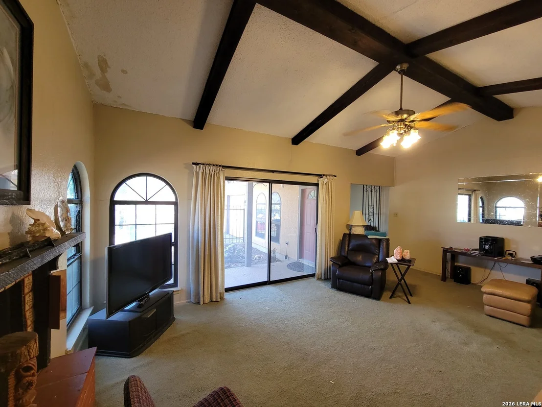 Photo of 6018 Patrick Henry