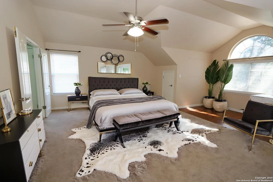 Photo of 4922 Rosemoss