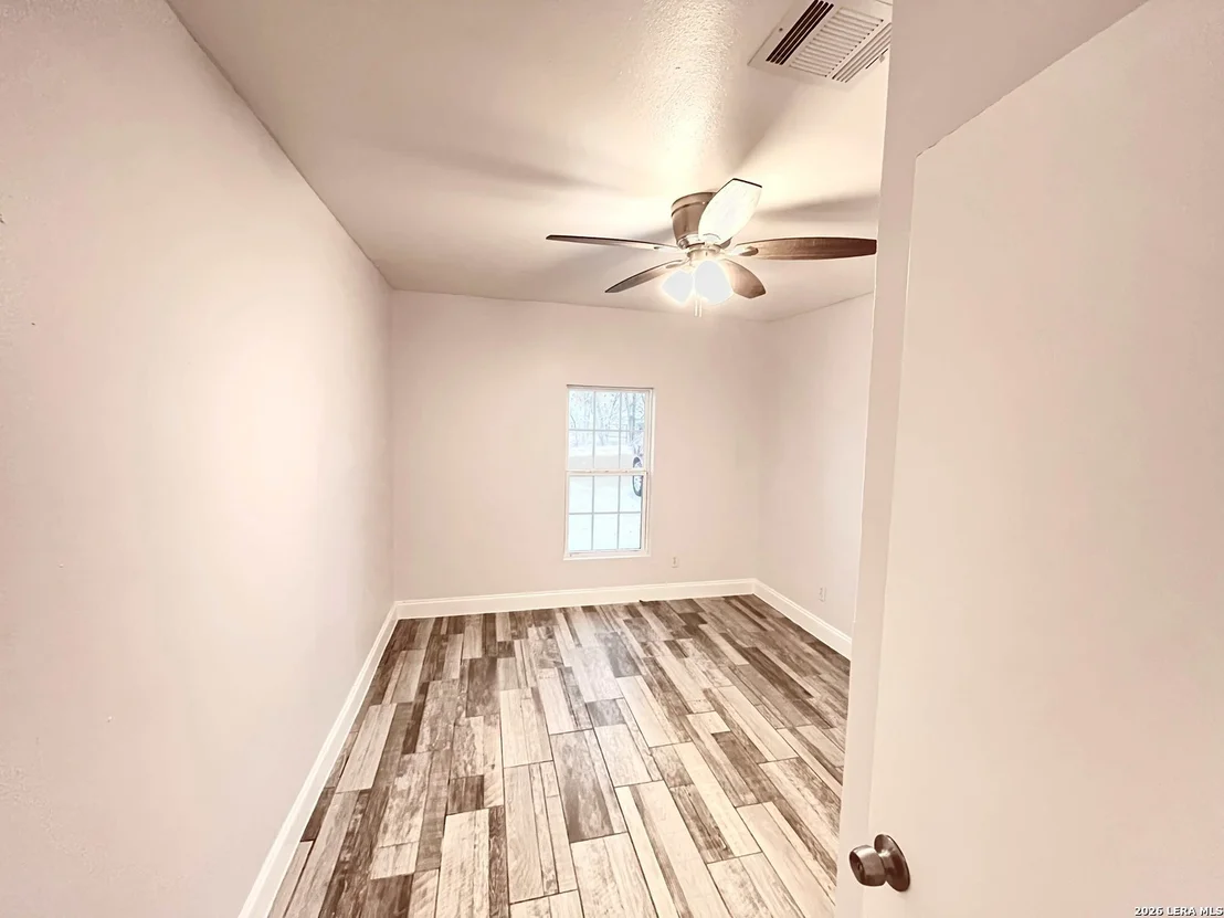 Photo of 12335 Shepherd