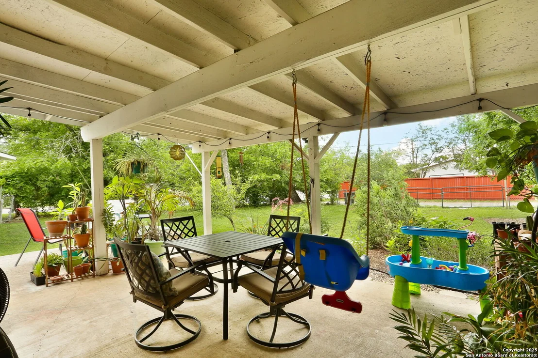 Photo of 202 Beverly Drive