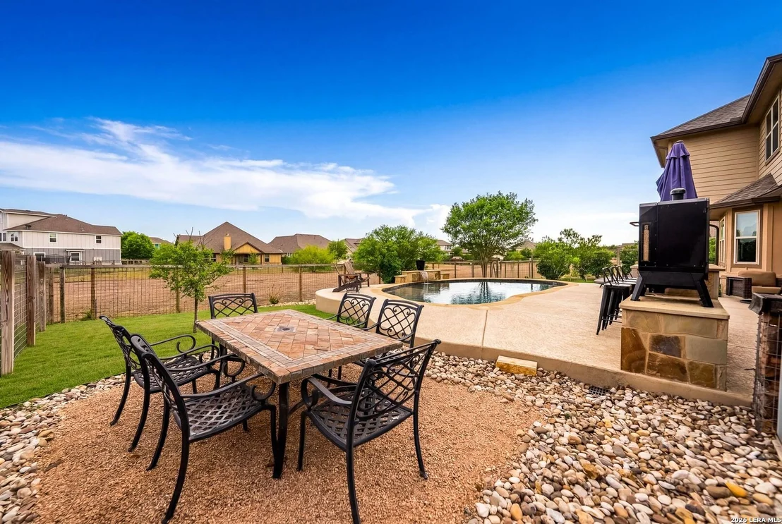 Photo of 11816 Field Bend