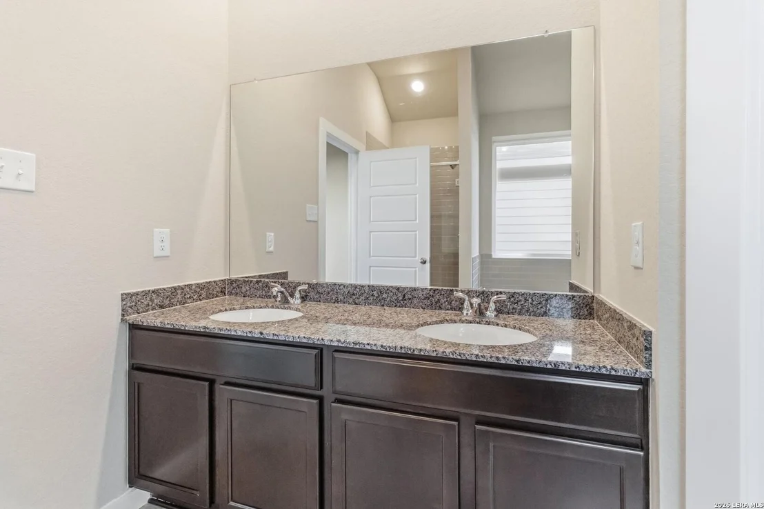 Photo of 11122 Schmidt Lane