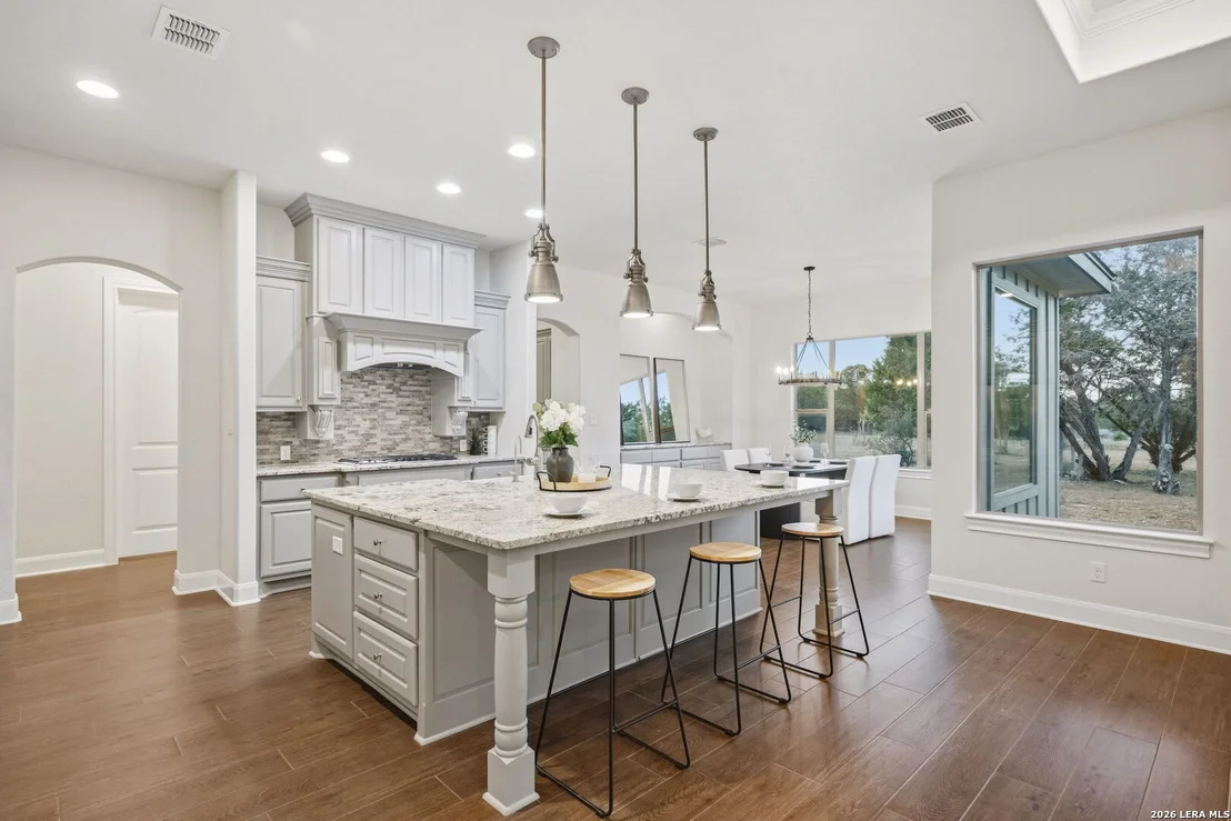 Photo of 112 ROLLING VIEW DR