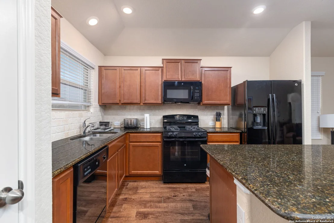 Photo of 9026 BLANCO PARK