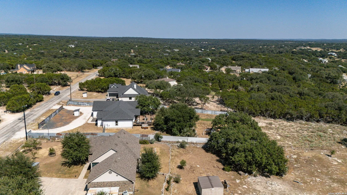 Photo of 335 SADDLE MOUNTAIN DR