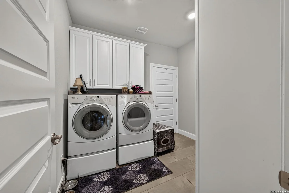 Photo of 9314 KING VLY