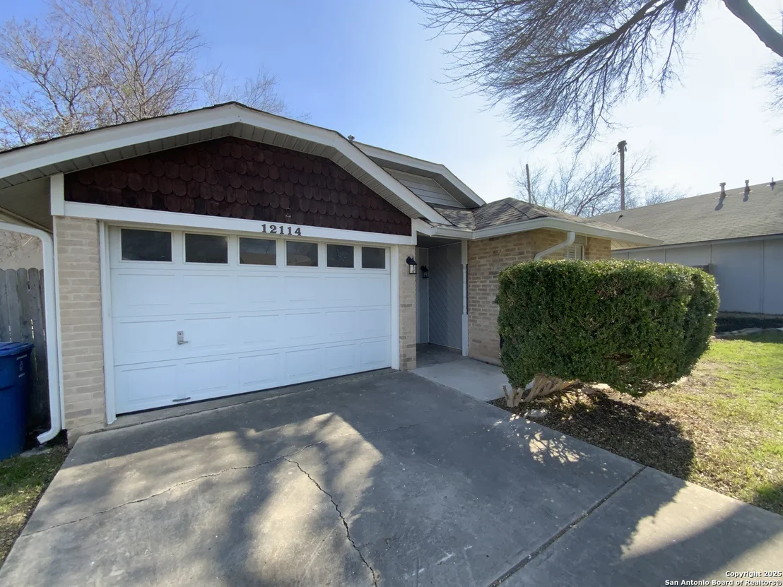 Photo of 12114 STONEY BEND ST