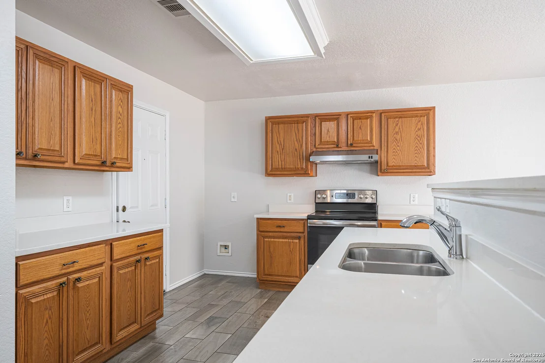 Photo of 7702 Hedrick Farm