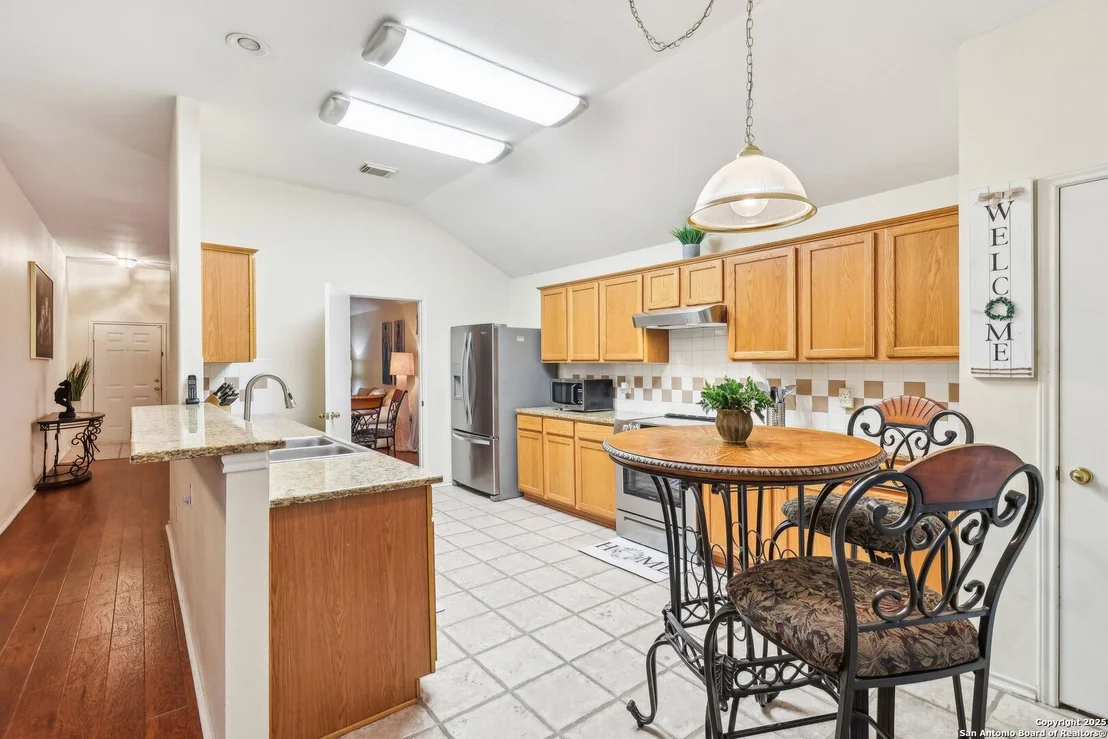 Photo of 9730 COPPERCREEK