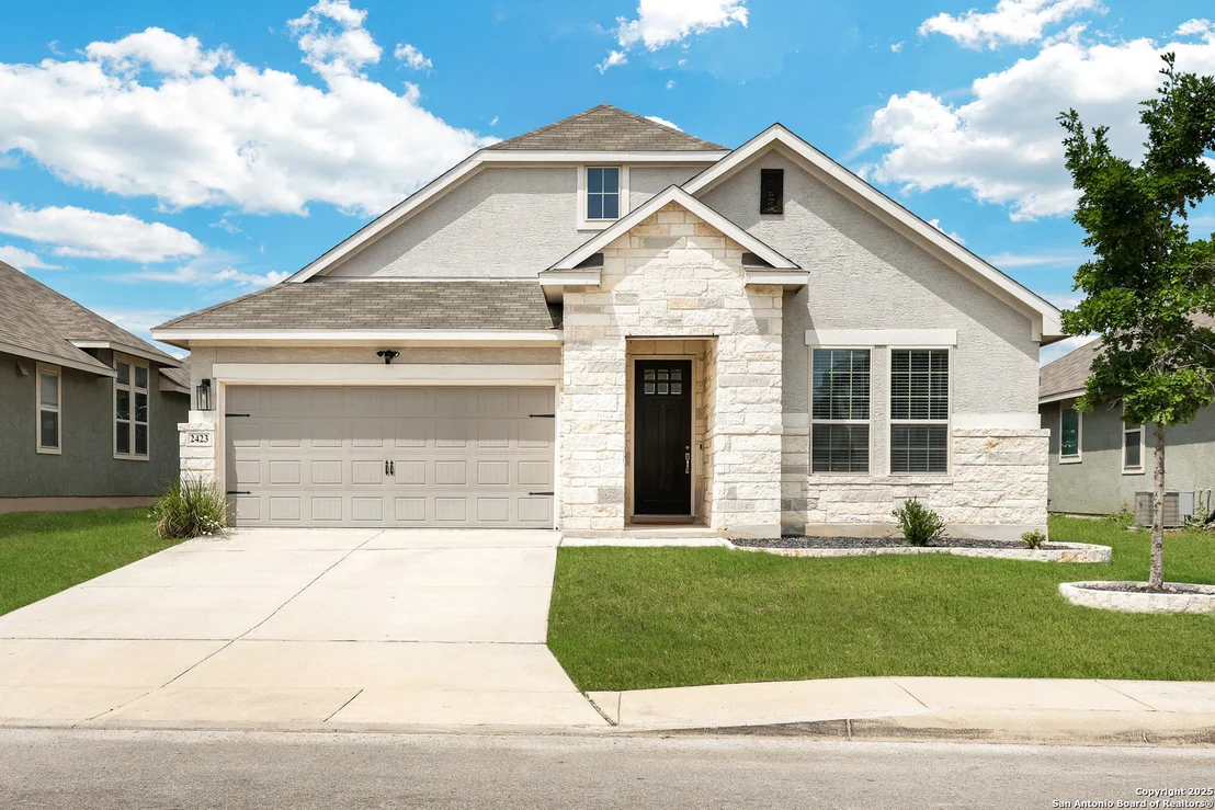 Photo of 2423 Olive Way