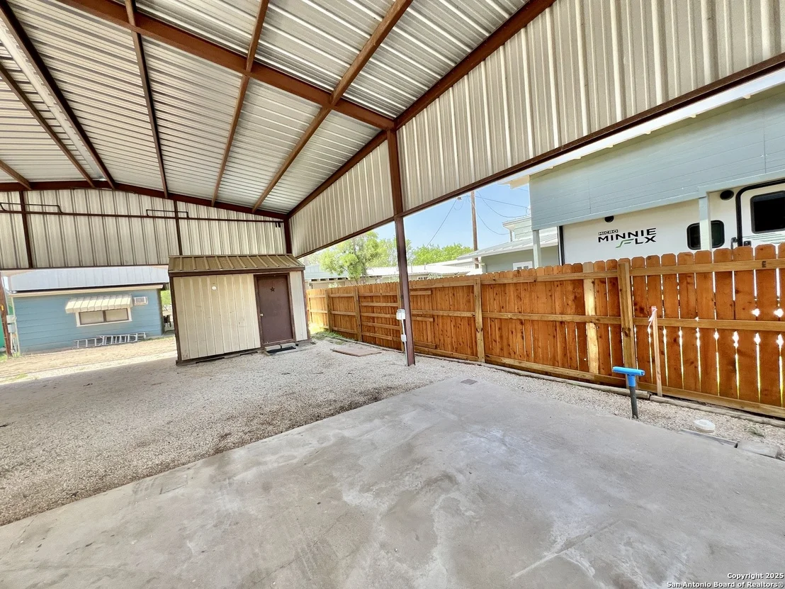 Photo of 85 Redbud