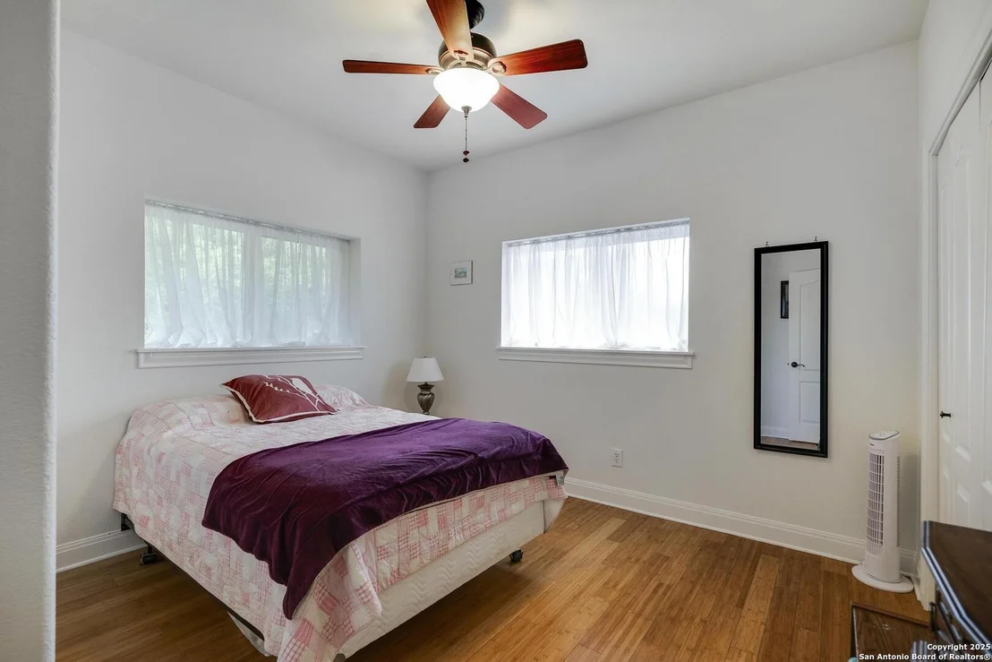 Photo of 16812 Fox Ridge