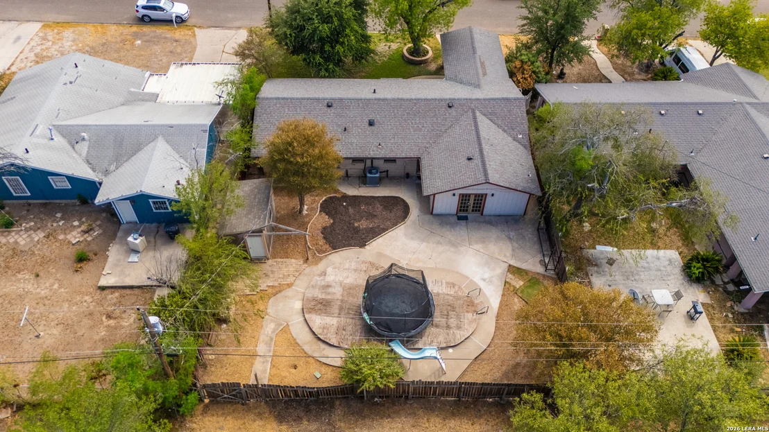 Photo of 2347 Edna Dr