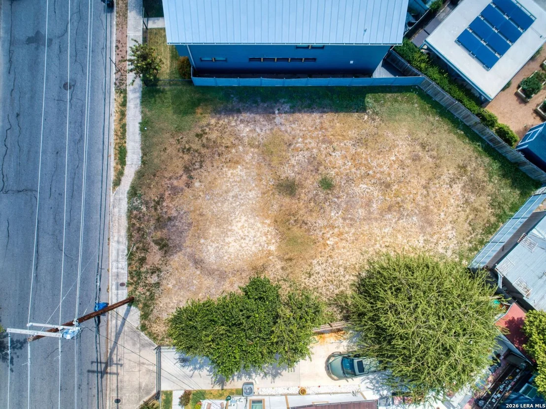 Photo of 421 Labor Street