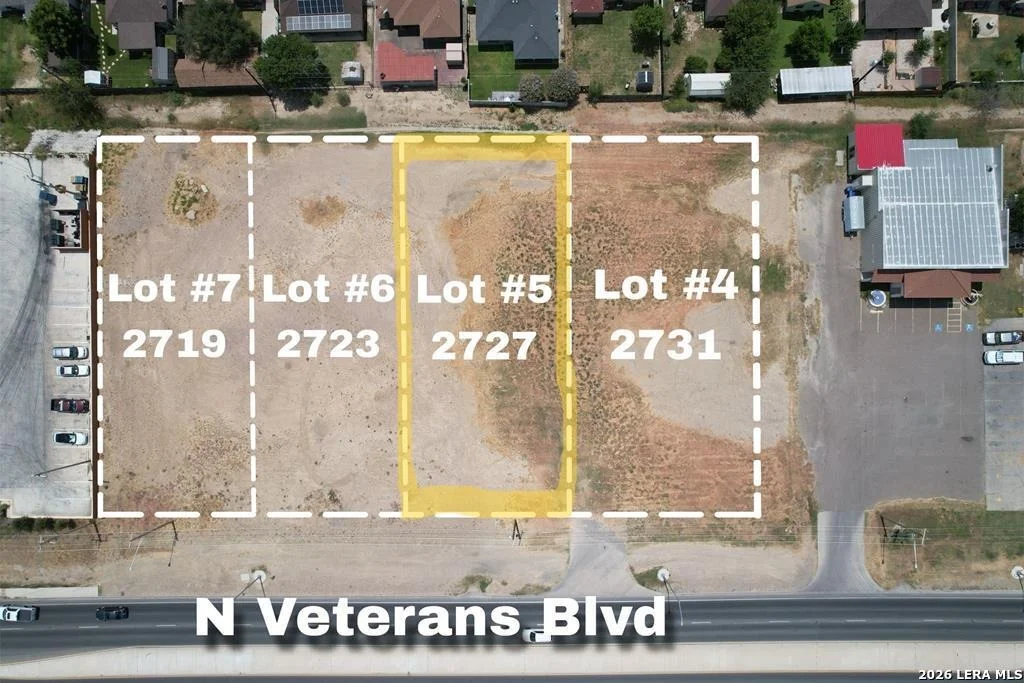 Photo of Unit 0 at 2727 N VETERANS BLVD.