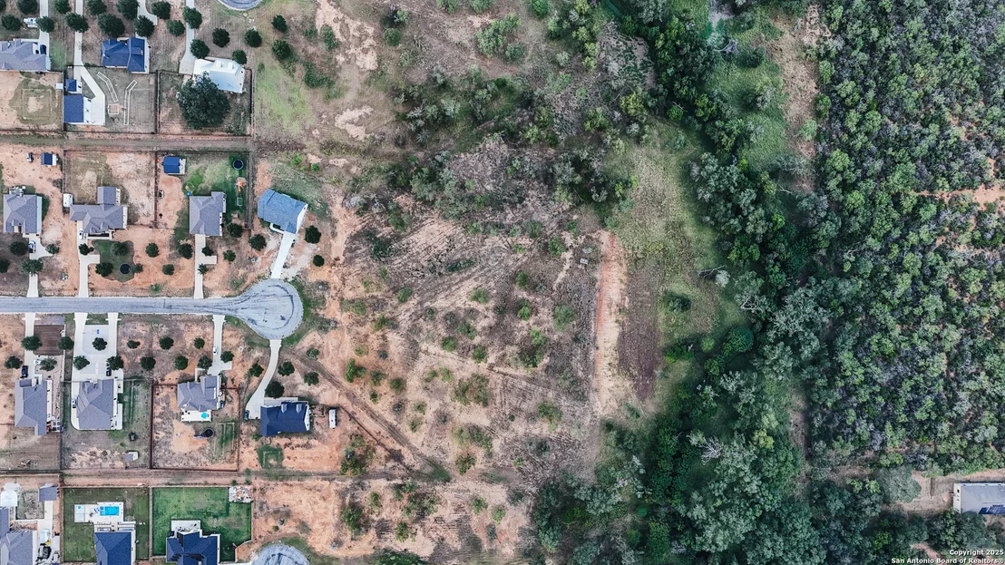 Photo of 193 E MEDIUM MEADOW DR