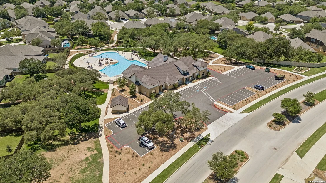 Photo of 121 Cimarron Crk