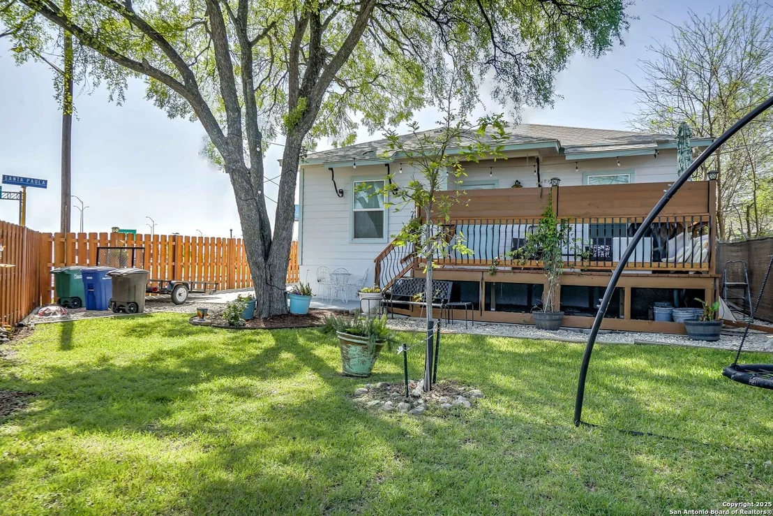 Photo of 1503 Edison Dr