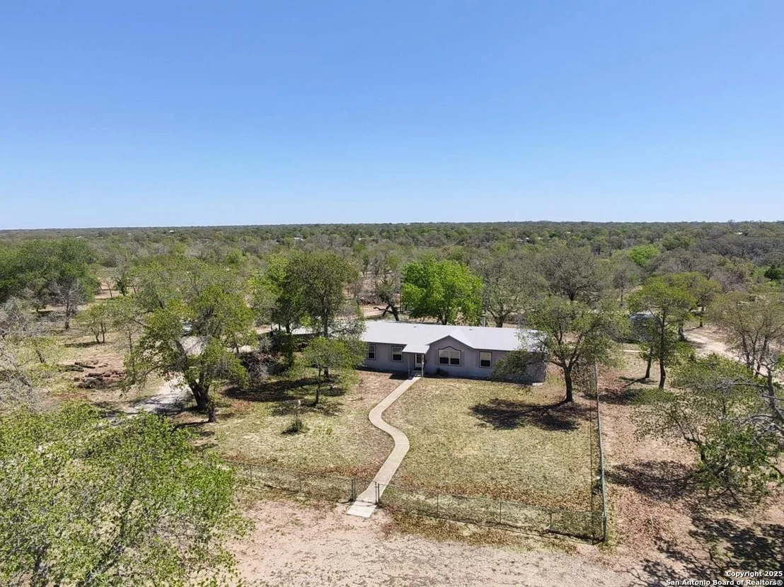 Photo of 2299 county road 770