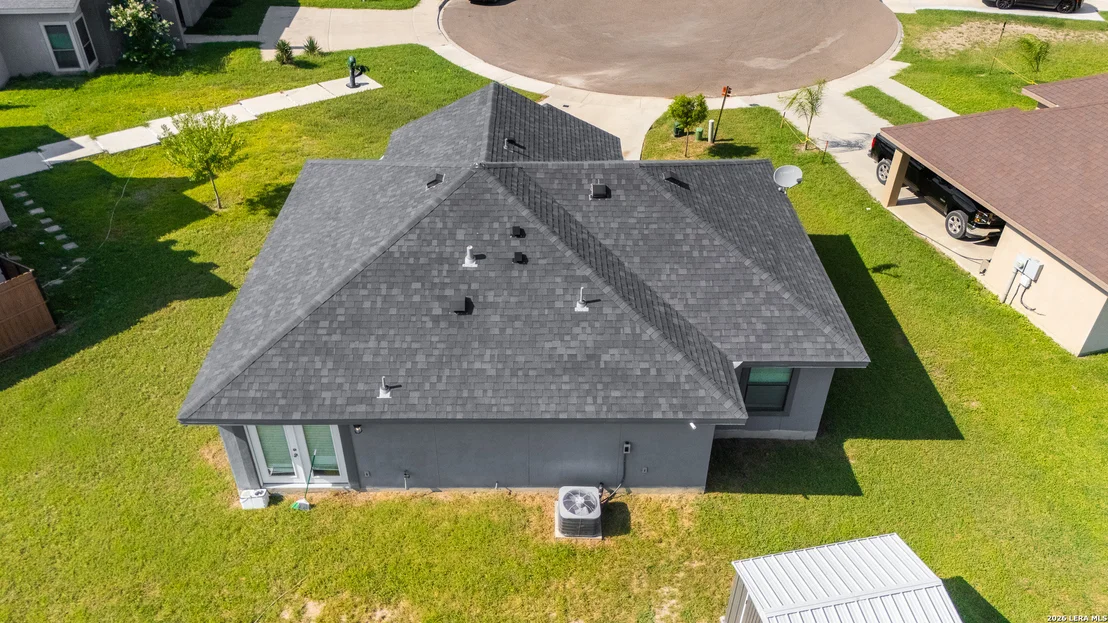 Photo of 2388 Oak Breeze Circle